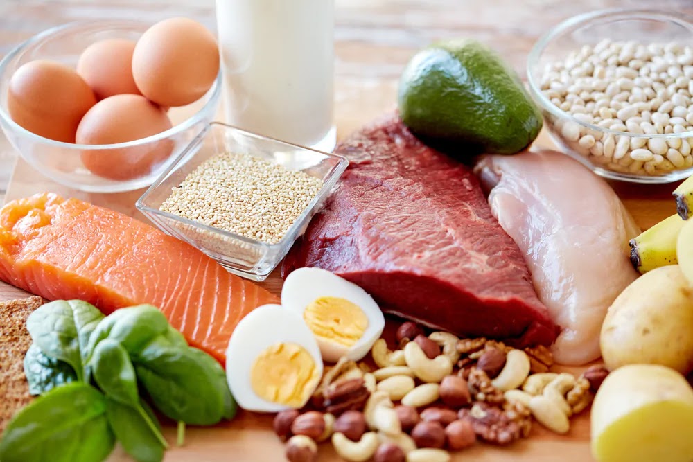 bổ sung nhiều loại thực phẩm chứa nhiều protein